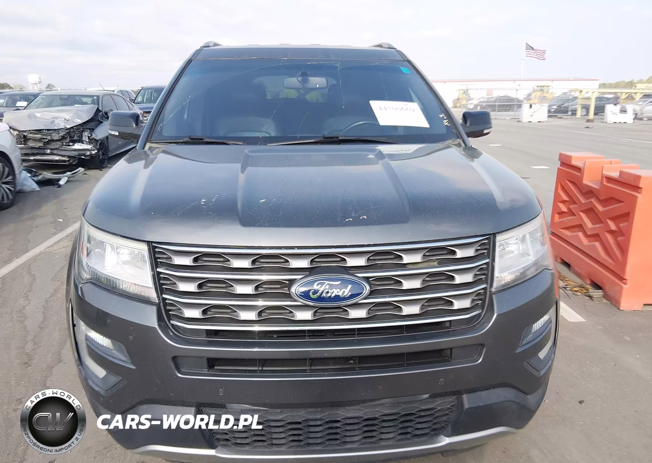 2017 Ford Explorer Xlt VIN:1FM5K7D86HGD97866 - 12