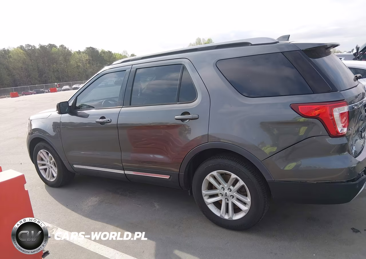 2017 Ford Explorer Xlt VIN:1FM5K7D86HGD97866 - 14