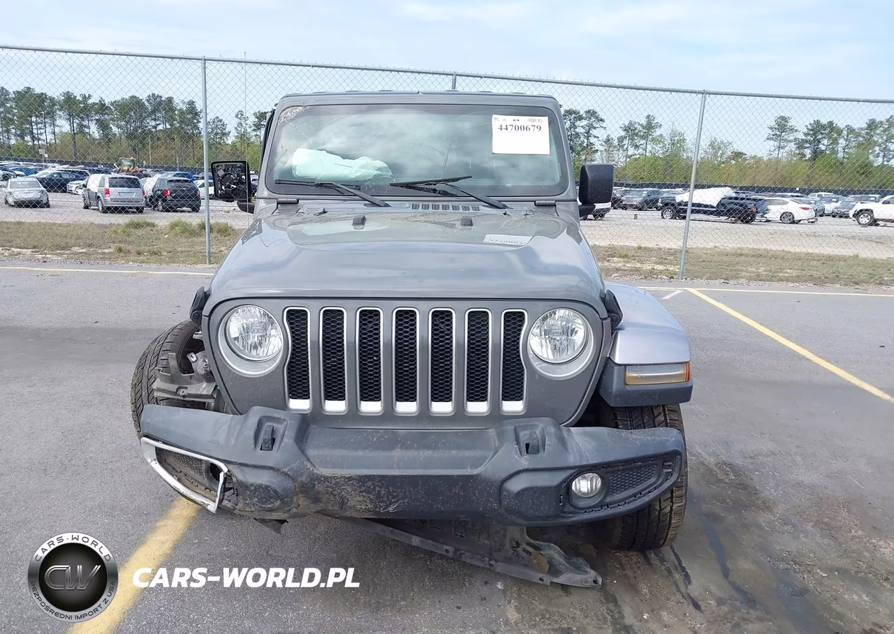 2021 Jeep Wrangler Unlimited Sahara 4X4 VIN:1C4HJXEN3MW679388 - 12
