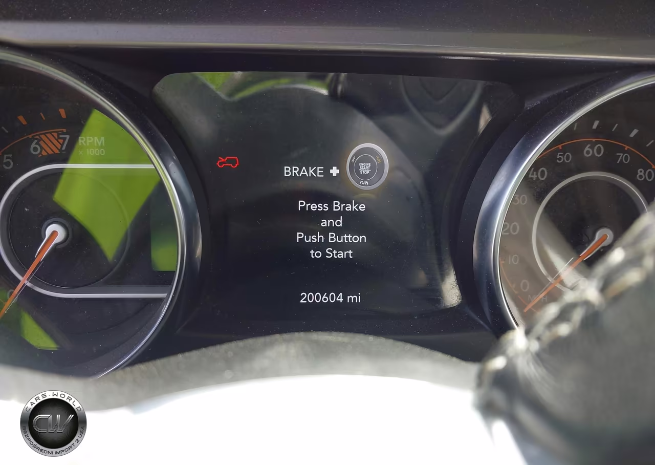 2021 Jeep Wrangler Unlimited Sahara 4X4 VIN:1C4HJXEN3MW679388 - 7