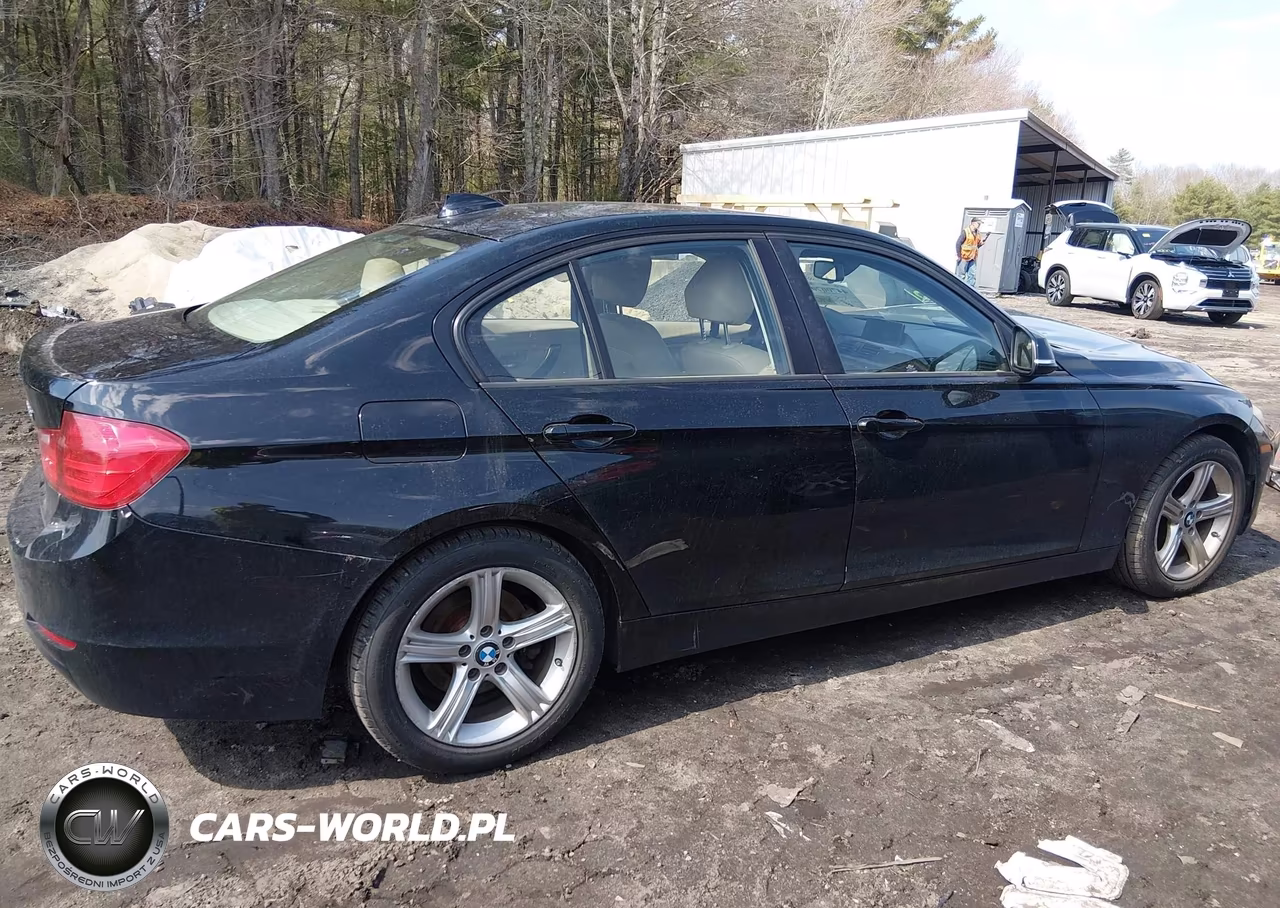 2015 BMW 328I xDrive VIN:WBA3B5G5XFNS17523 - 13