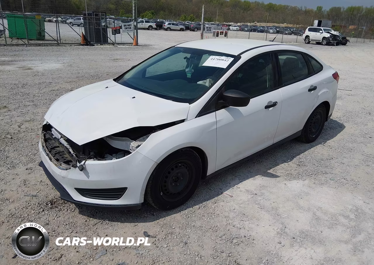 2016 Ford Focus S VIN:1FADP3E23GL399591 - 2