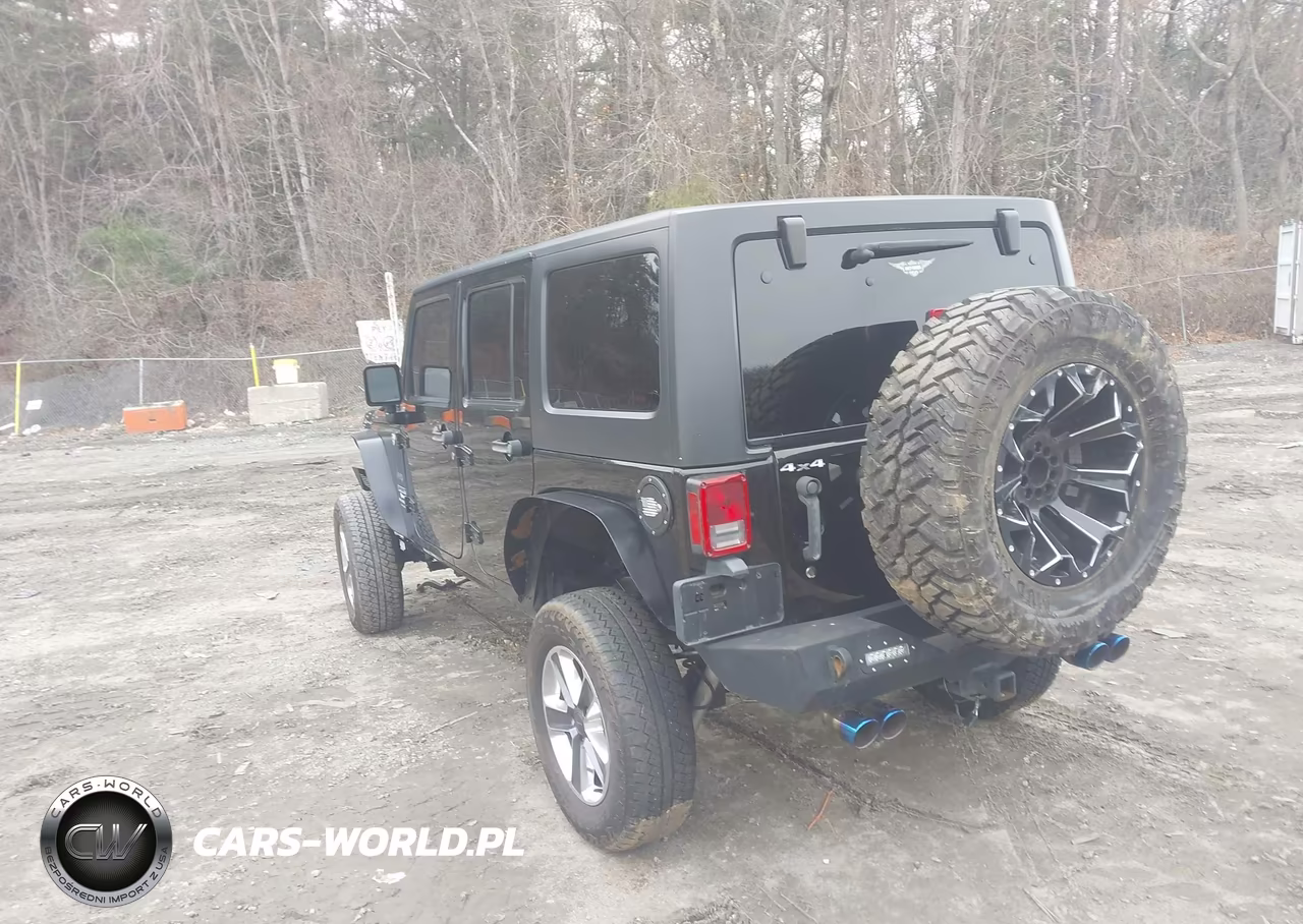 2016 Jeep Wrangler Unlimited Sport VIN:1C4BJWDG5GL178950 - 3