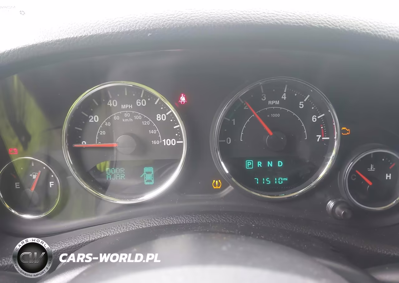 2016 Jeep Wrangler Unlimited Sport VIN:1C4BJWDG5GL178950 - 7