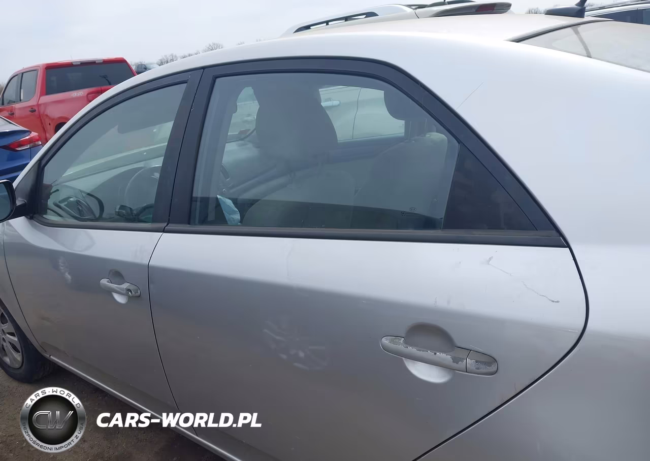 2010 Kia Forte Lx VIN:KNAFT4A21A5172791 - 15