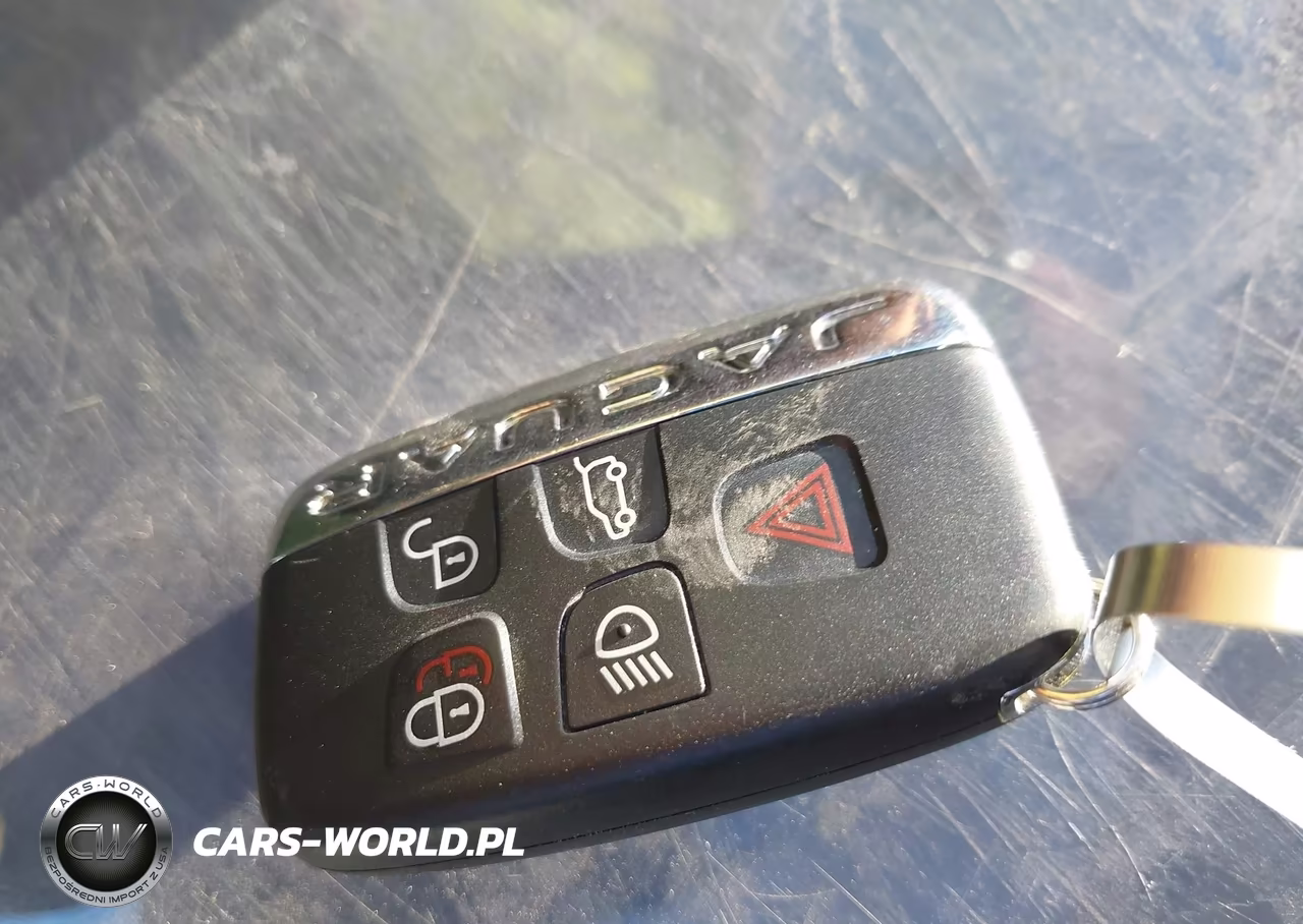 2019 Jaguar F-Pace 25T Prestige VIN:SADCK2FX1KA609980 - 11