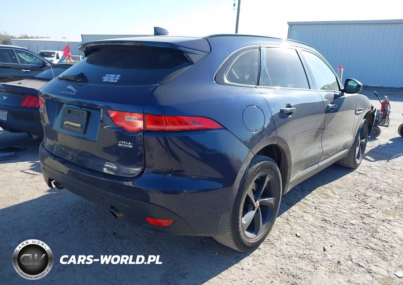 2019 Jaguar F-Pace 25T Prestige VIN:SADCK2FX1KA609980 - 4