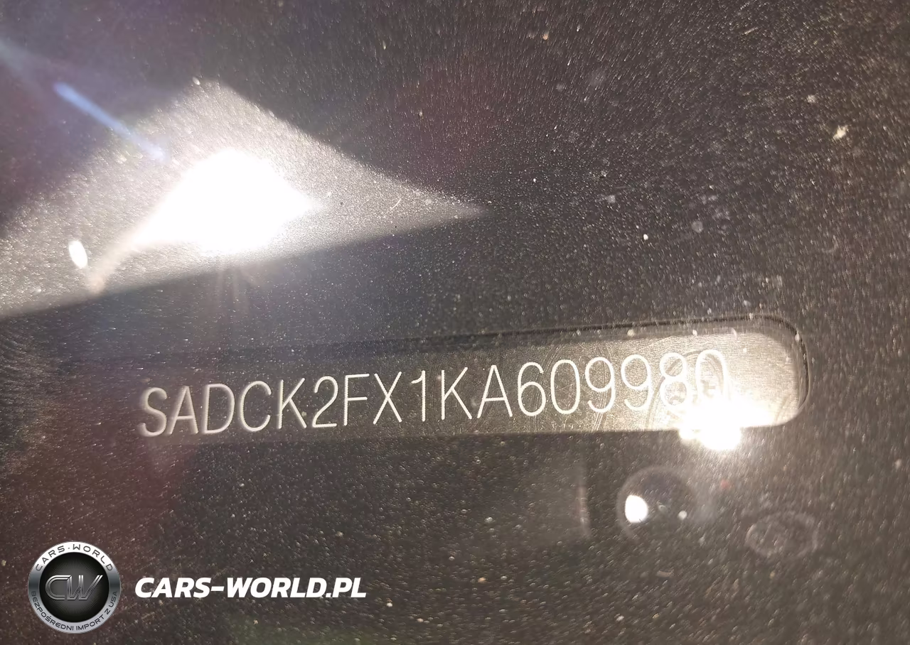 2019 Jaguar F-Pace 25T Prestige VIN:SADCK2FX1KA609980 - 9