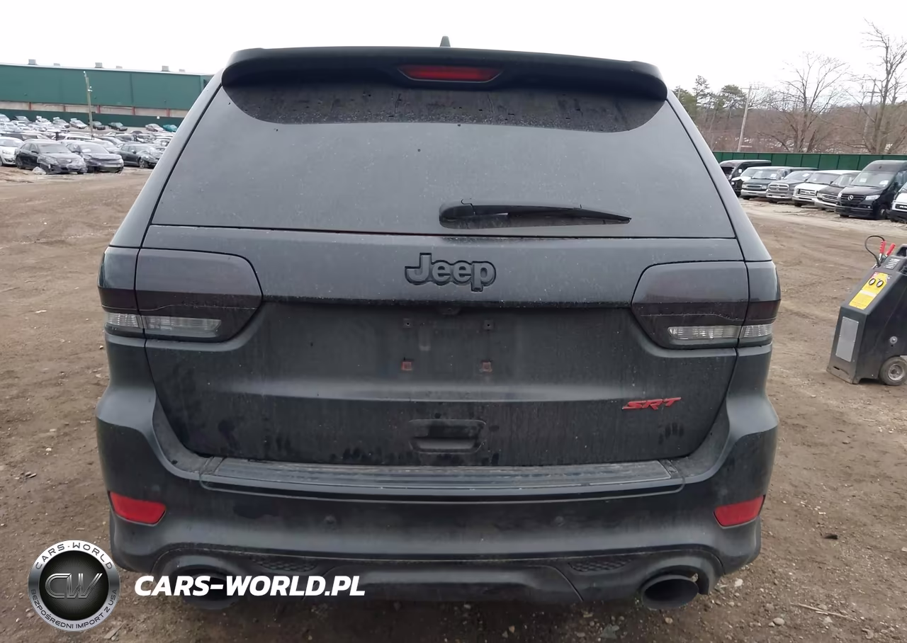 2018 Jeep Grand Cherokee Srt VIN:1C4RJFDJ5JC499193 - 16