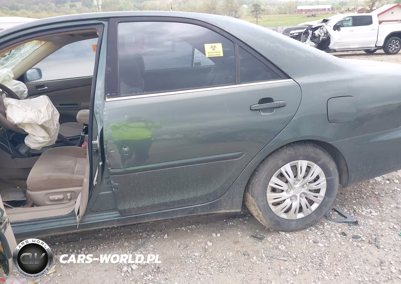 2006 Toyota Camry Le VIN:JTDBE32K363062686 - 13