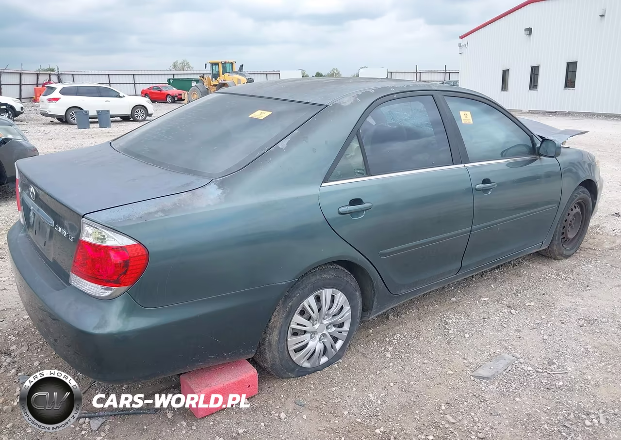 2006 Toyota Camry Le VIN:JTDBE32K363062686 - 4
