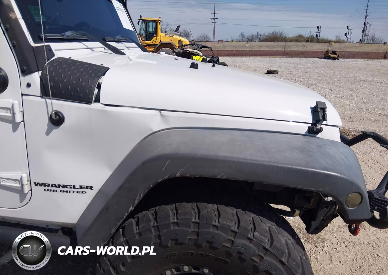 2012 Jeep Wrangler Unlimited Sport VIN:1C4HJWDG7CL140799 - 6