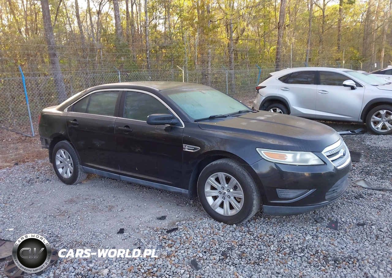 2011 Ford Taurus Se