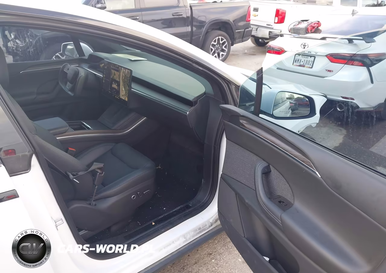 2024 Tesla Model X Long Range VIN:7SAXCBE58RF448784 - 5