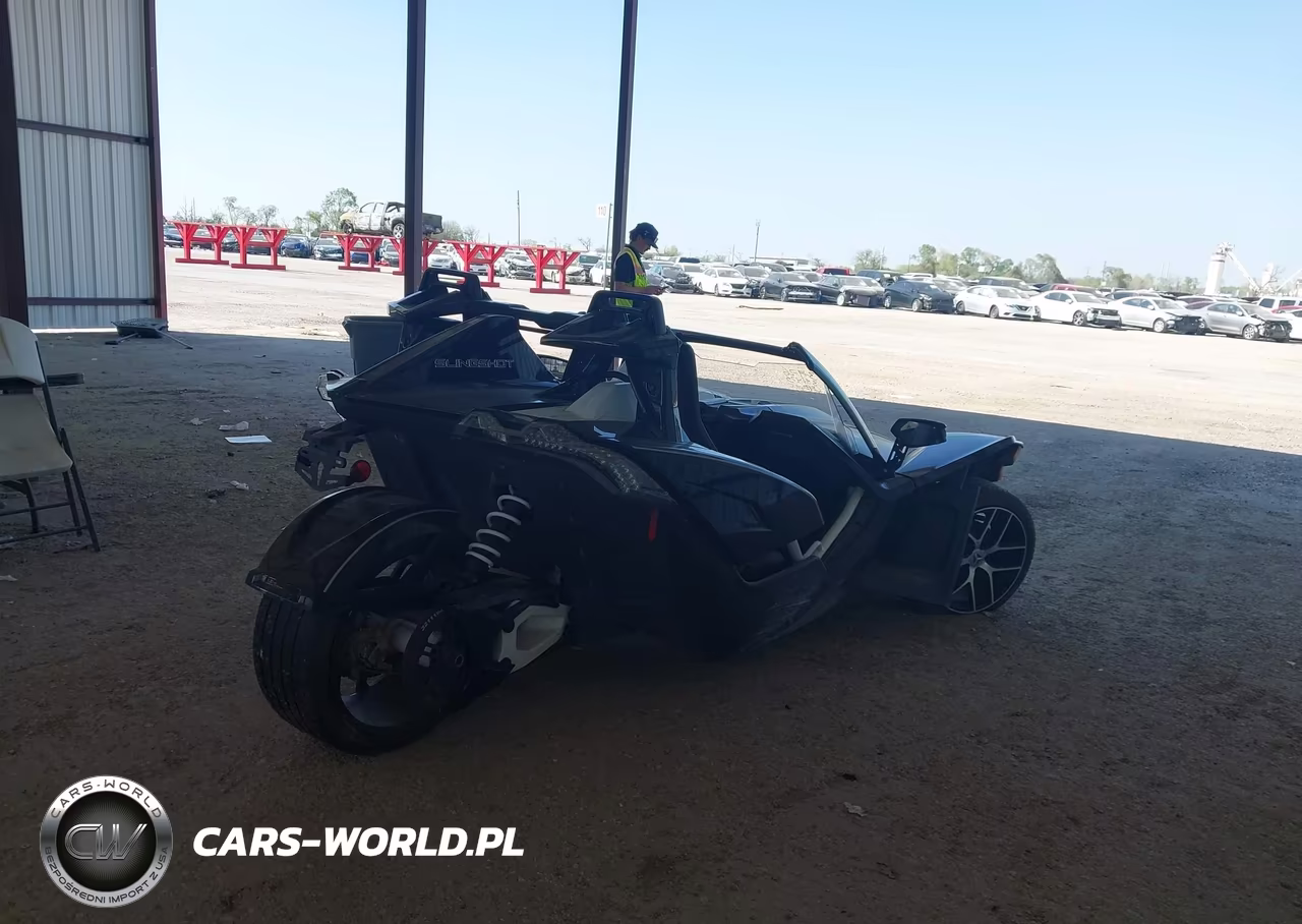 2019 Polaris Slingshot Sl VIN:57XAAPFA2K8134319 - 4