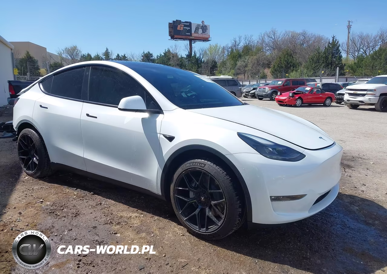 2023 Tesla Model Y Awd-Long Range Dual Motor All-Wheel Drive – zdjęcie 1 z 19
