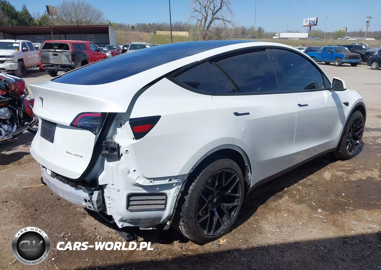 2023 Tesla Model Y Awd-Long Range Dual Motor All-Wheel Drive VIN:7SAYGDEE3PF706419 - 4