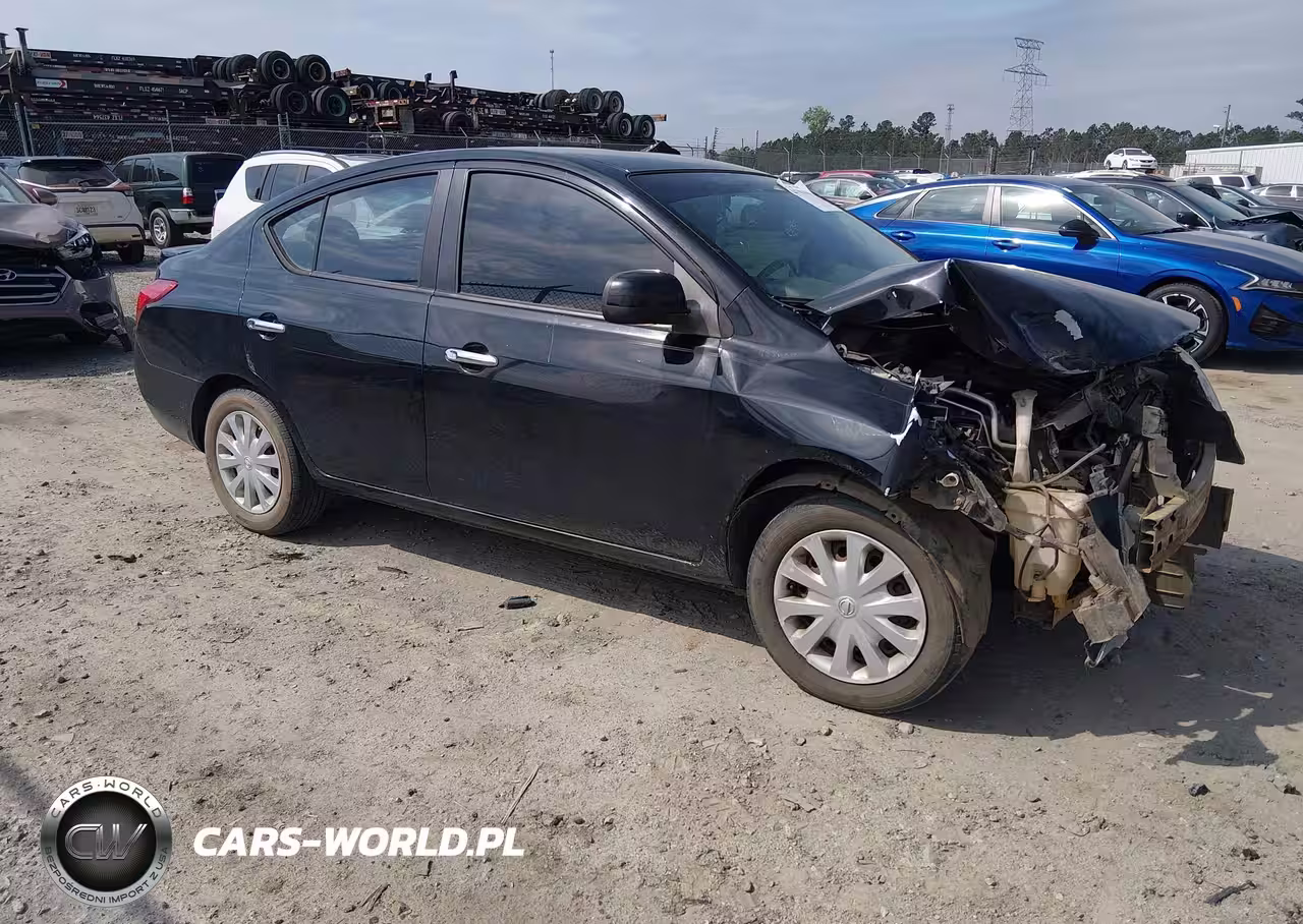 2012 Nissan Versa 1.6 Sv