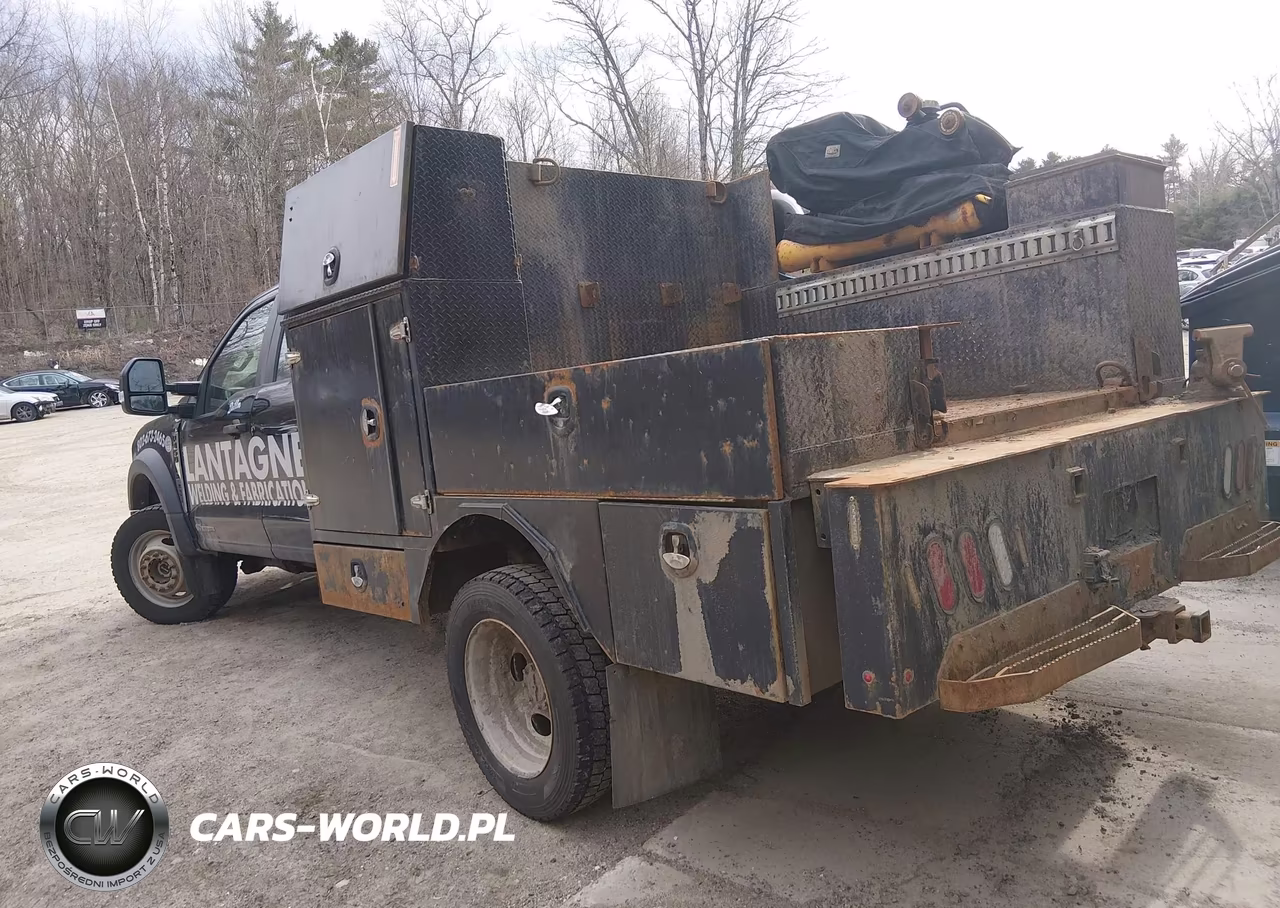 2024 Ford F-450 Chassis Xl VIN:1FD0X4HTXRED02182 - 3