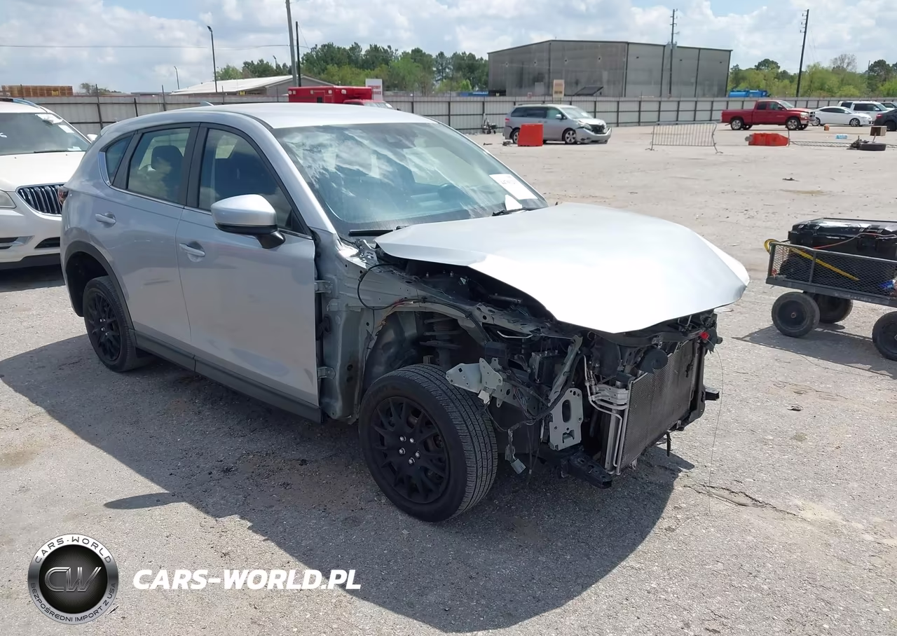 2017 Mazda Cx-5 Sport – zdjęcie 1 z 16