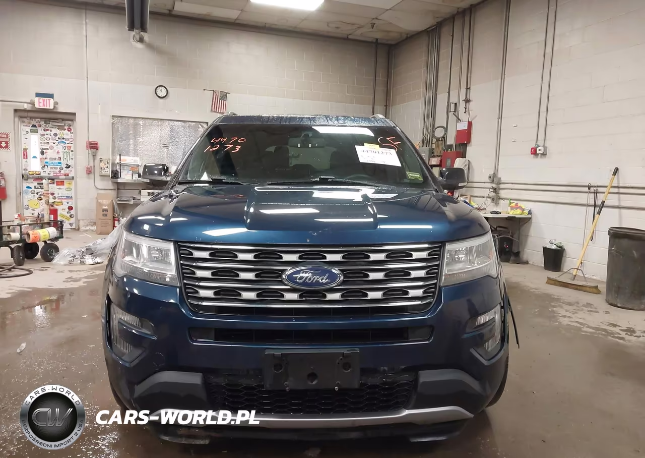 2016 Ford Explorer Xlt VIN:1FM5K8D83GGA31318 - 12