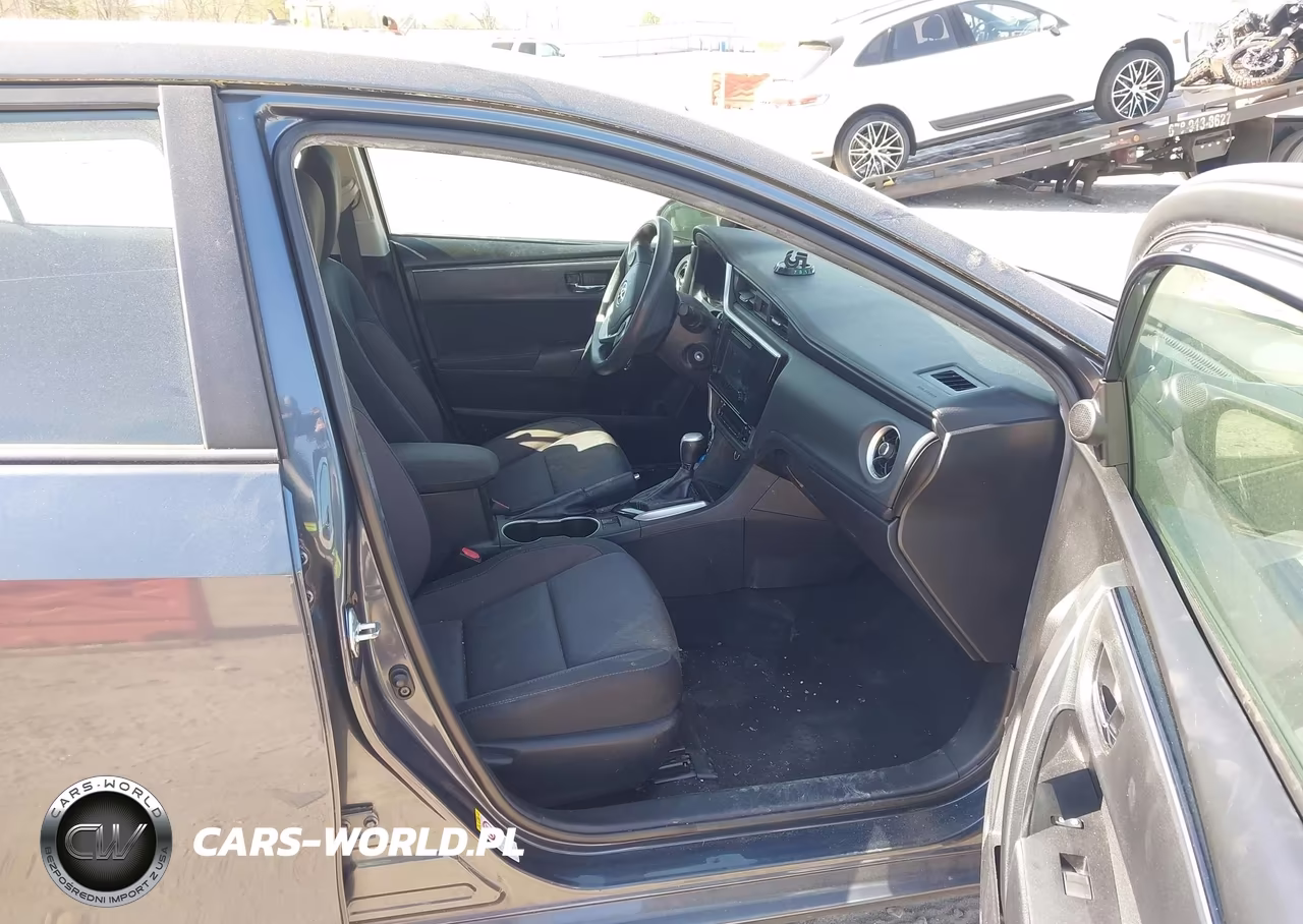 2019 Toyota Corolla Le VIN:5YFBURHEXKP876925 - 5