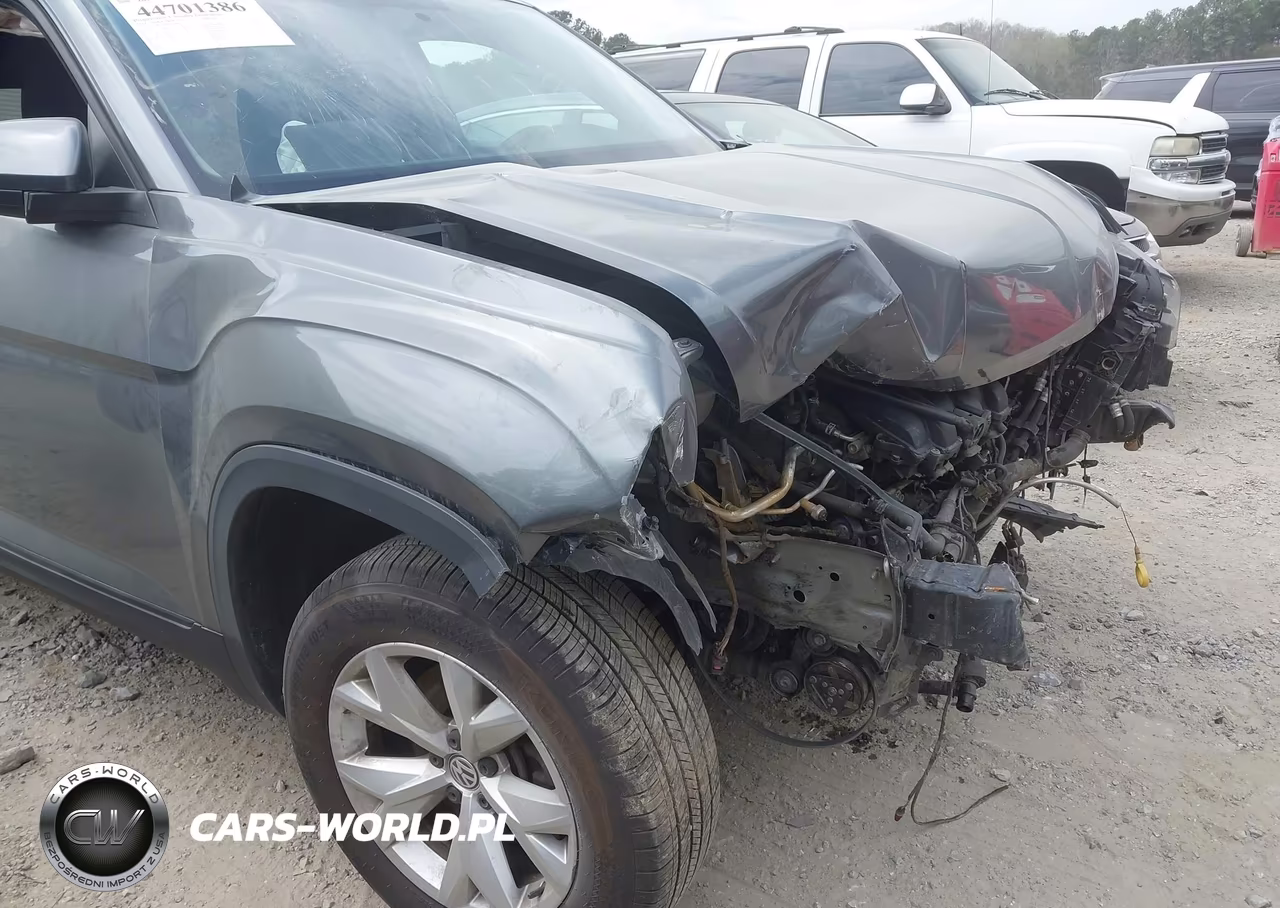 2018 Volkswagen Atlas 3.6L V6 S VIN:1V2AR2CA4JC536460 - 6