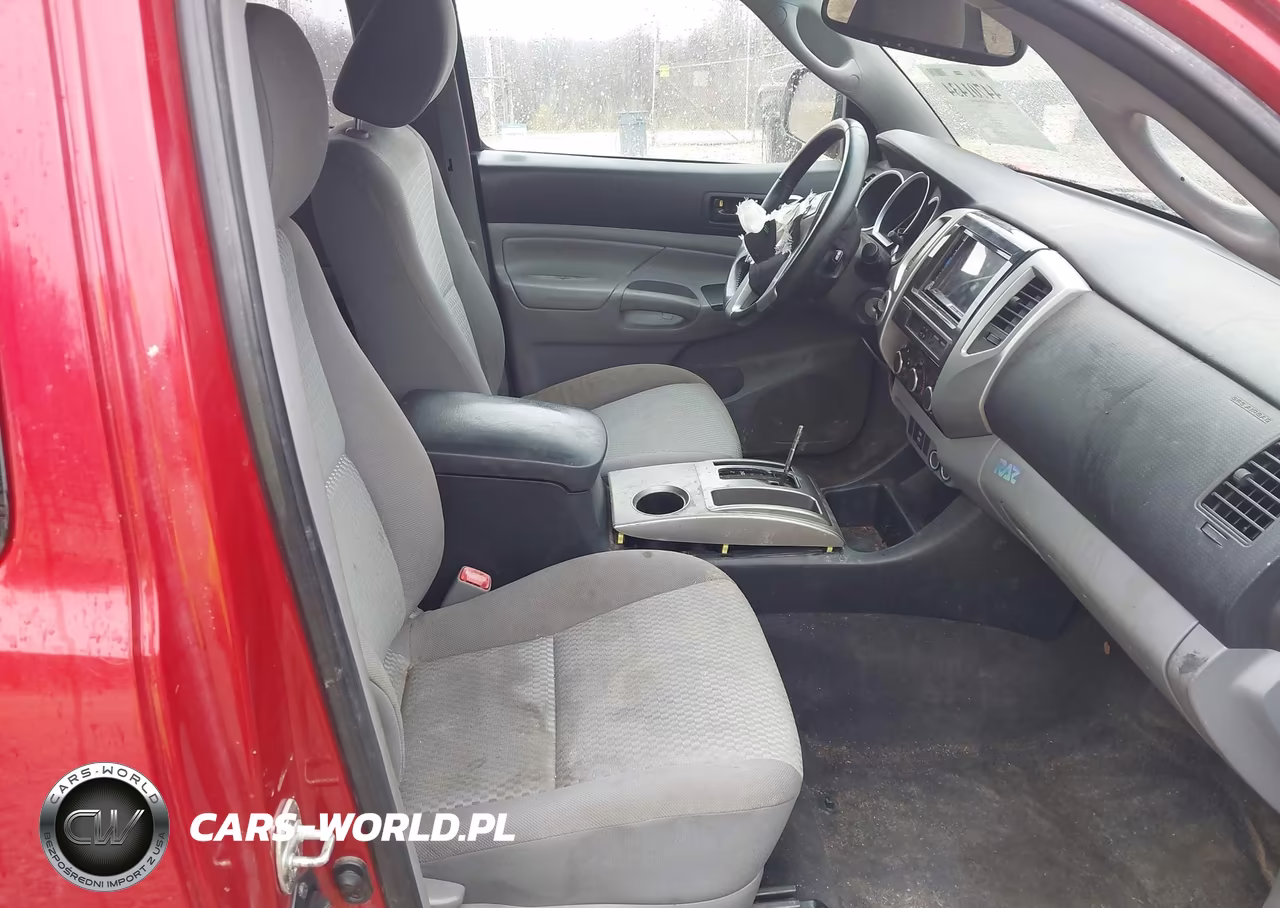 2012 Toyota Tacoma VIN:5TFUX4EN9CX015858 - 5