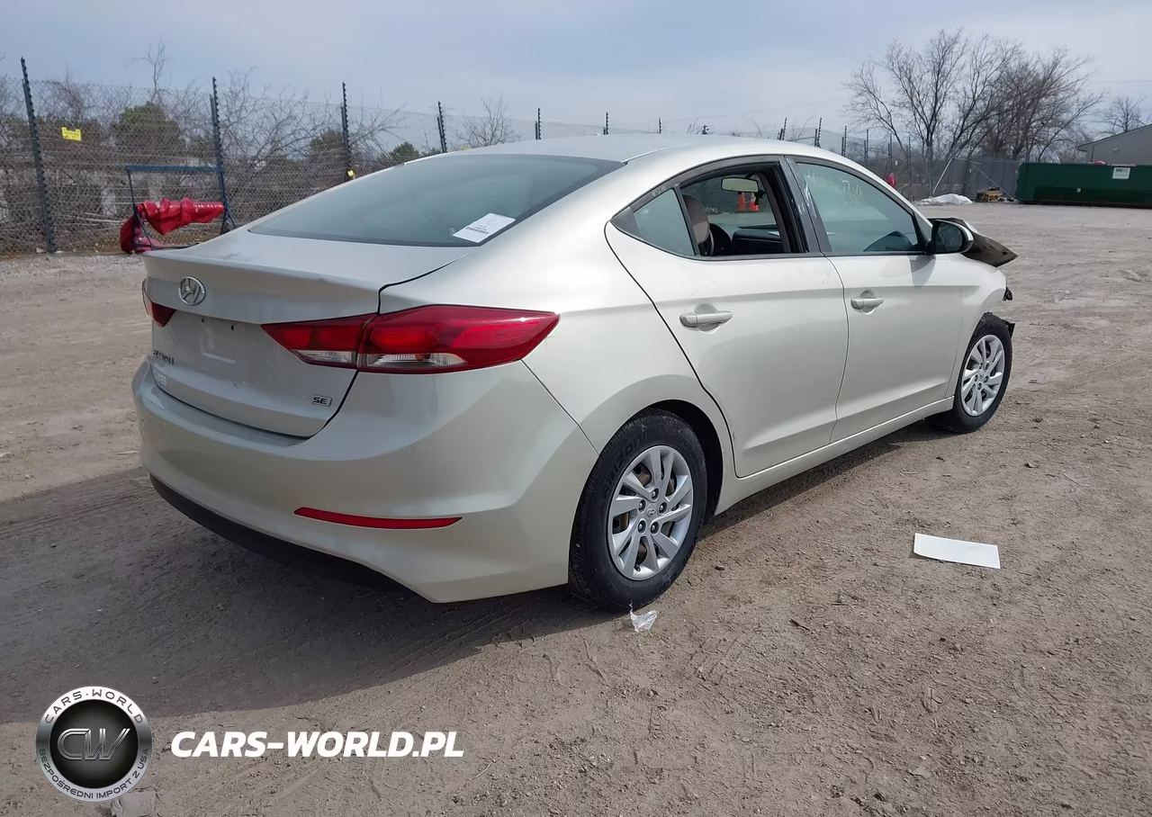2018 Hyundai Elantra Se VIN:5NPD74LF8JH353059 - 4