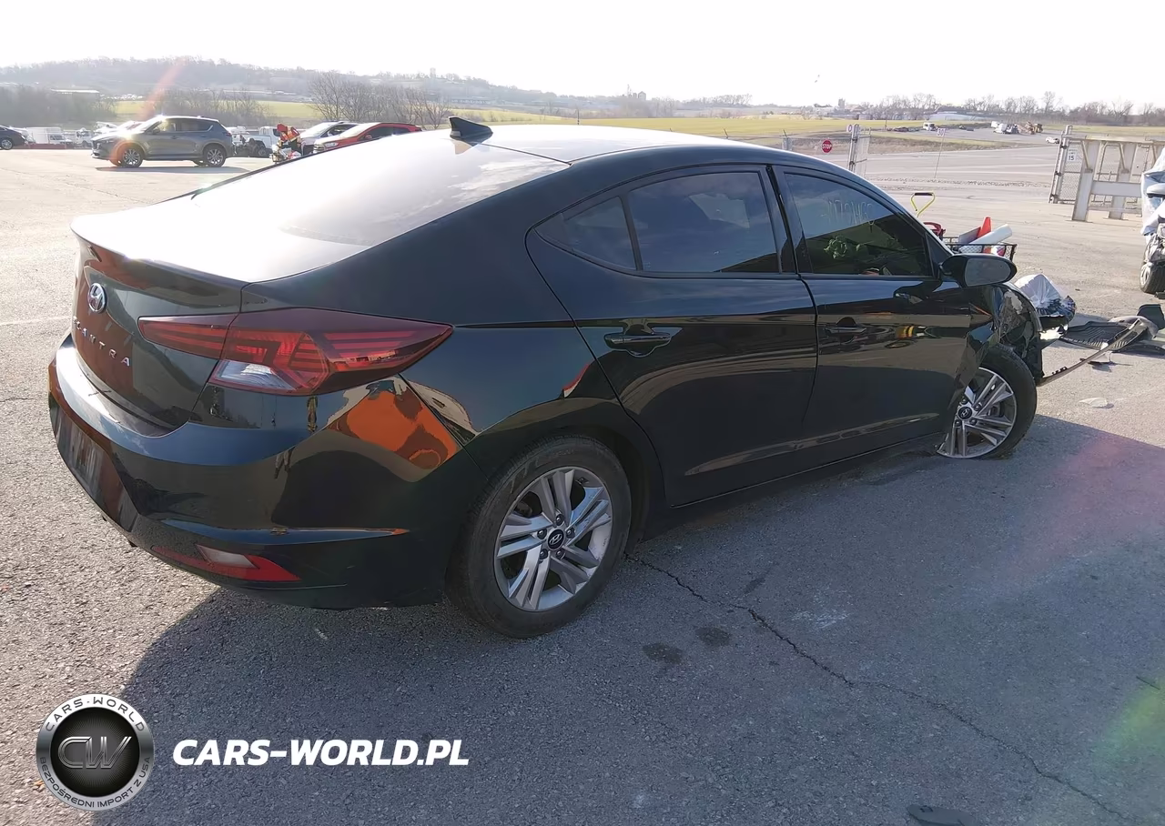 2020 Hyundai Elantra Sel VIN:5NPD84LF4LH509002 - 4
