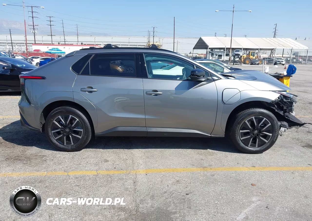 2026 Toyota Bz Xle Plus VIN:JTMBCAEB2TJ013086 - 14