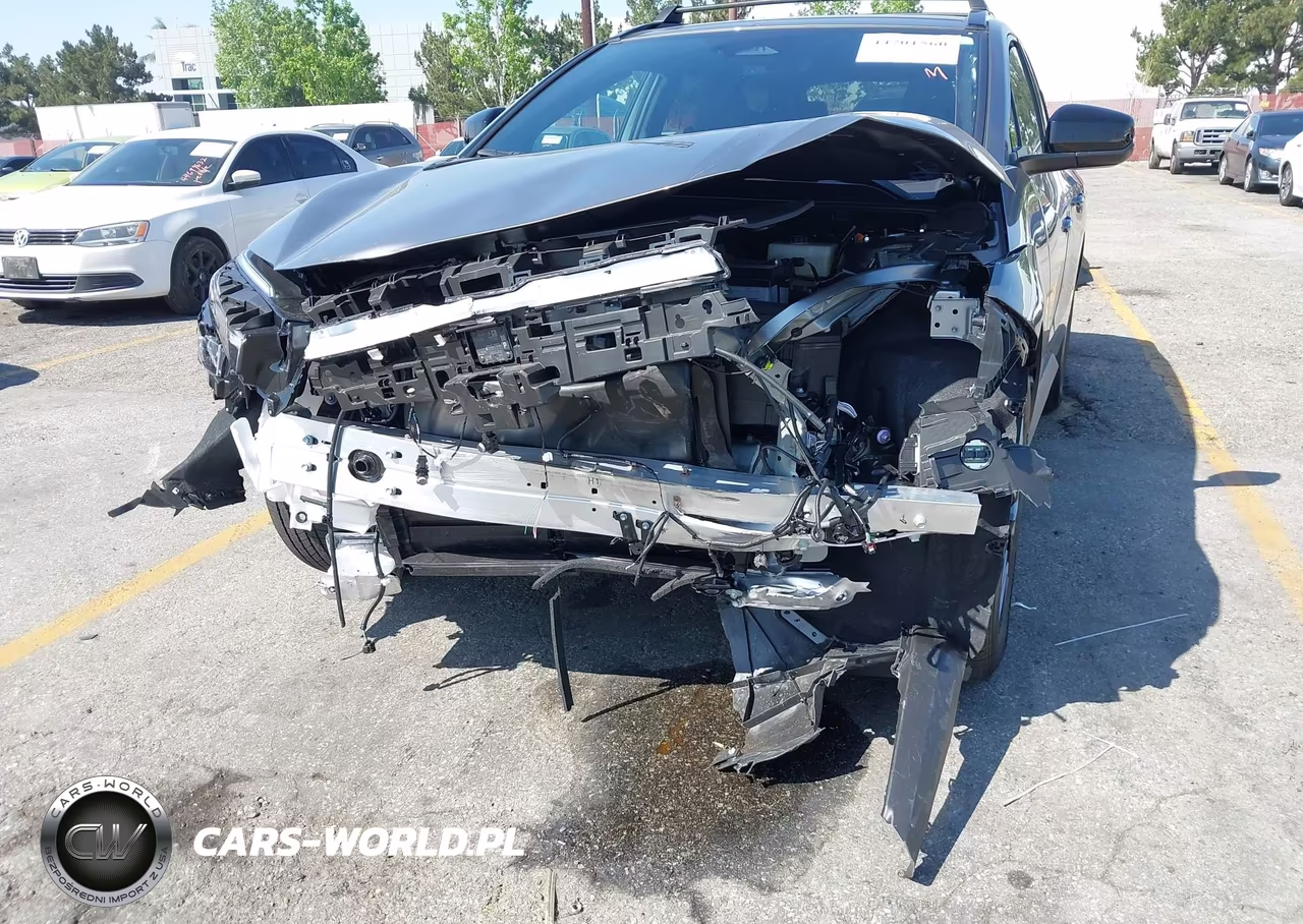 2026 Toyota Bz Xle Plus VIN:JTMBCAEB2TJ013086 - 6
