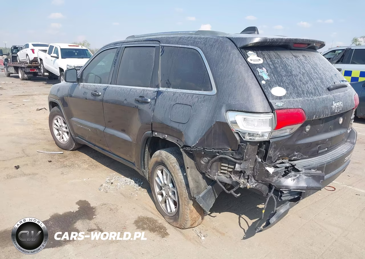 2019 Jeep Grand Cherokee Laredo E 4X2 VIN:1C4RJEAG1KC754569 - 3
