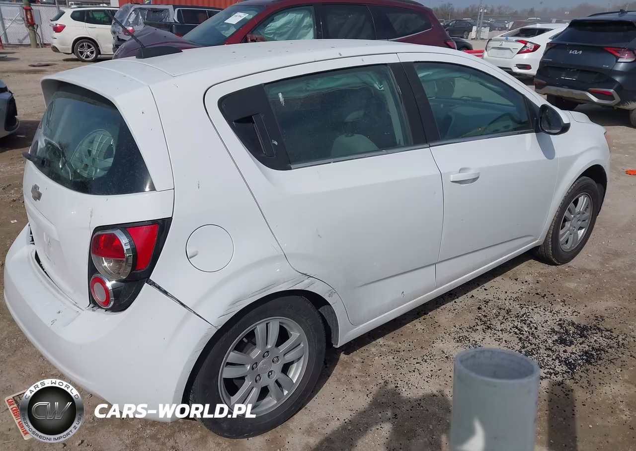 2015 Chevrolet Sonic Lt Auto VIN:1G1JC6SH4F4160880 - 4