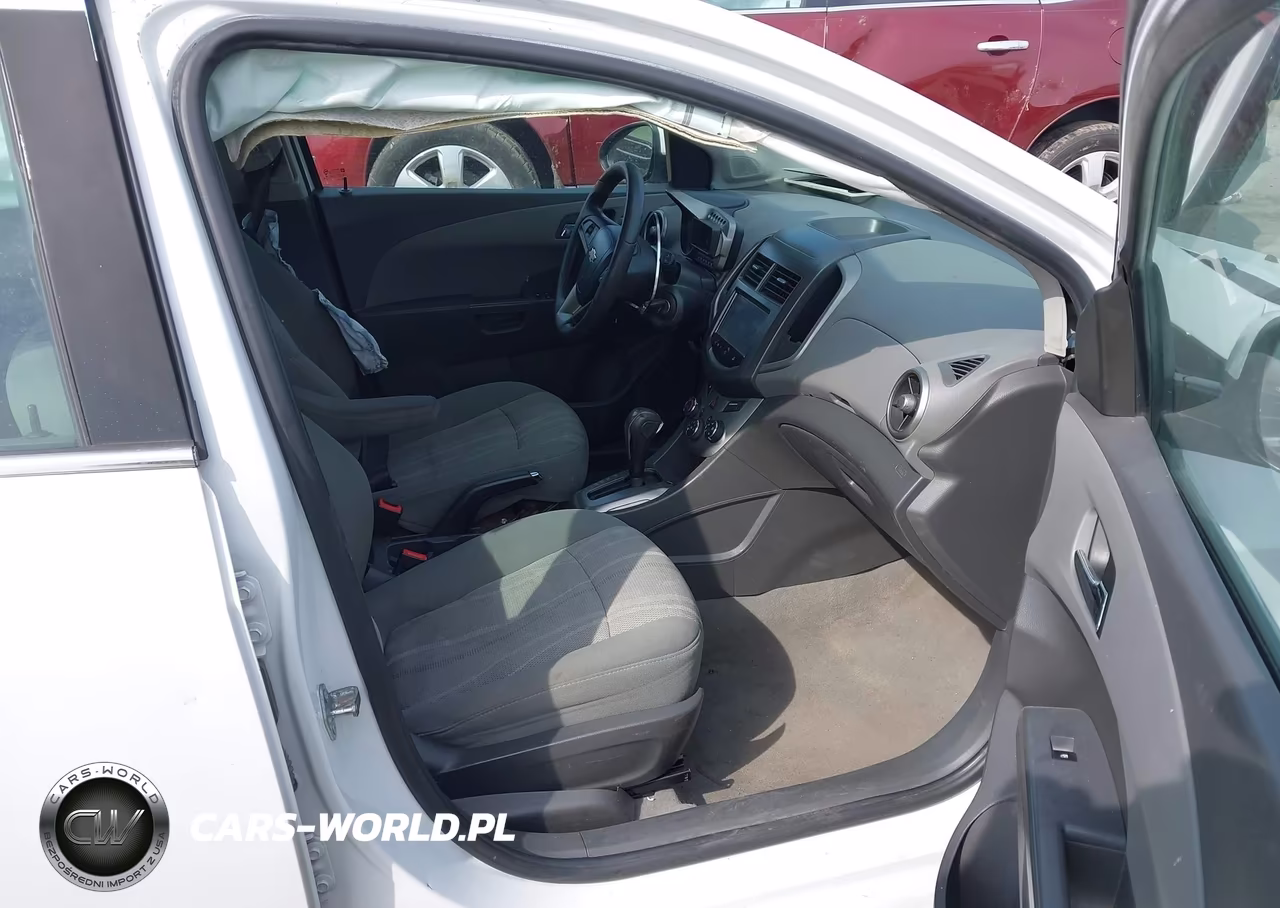 2015 Chevrolet Sonic Lt Auto VIN:1G1JC6SH4F4160880 - 5