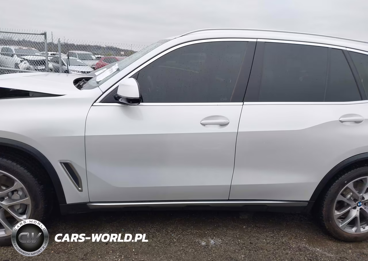 2019 BMW X5 xDrive40I VIN:5UXCR6C51KLL25320 - 14