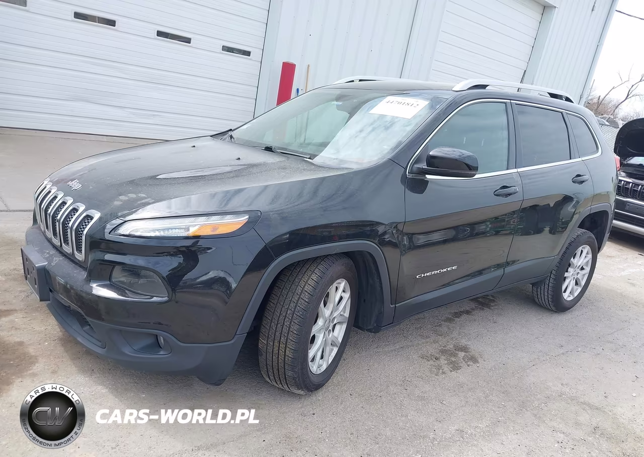 2016 Jeep Cherokee Latitude VIN:1C4PJLCB3GW351812 - 2