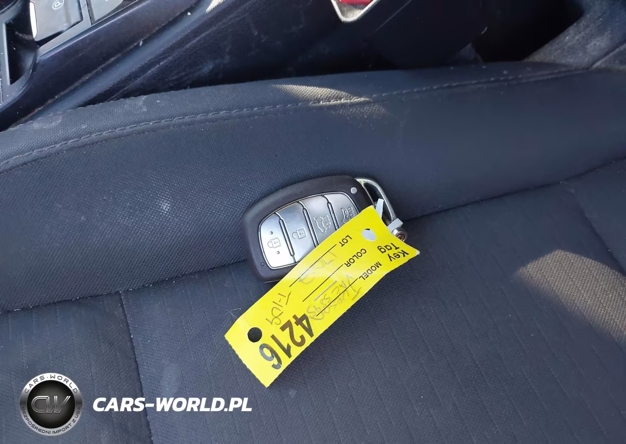 2020 Hyundai Tucson Sport VIN:KM8J3CAL7LU254870 - 11