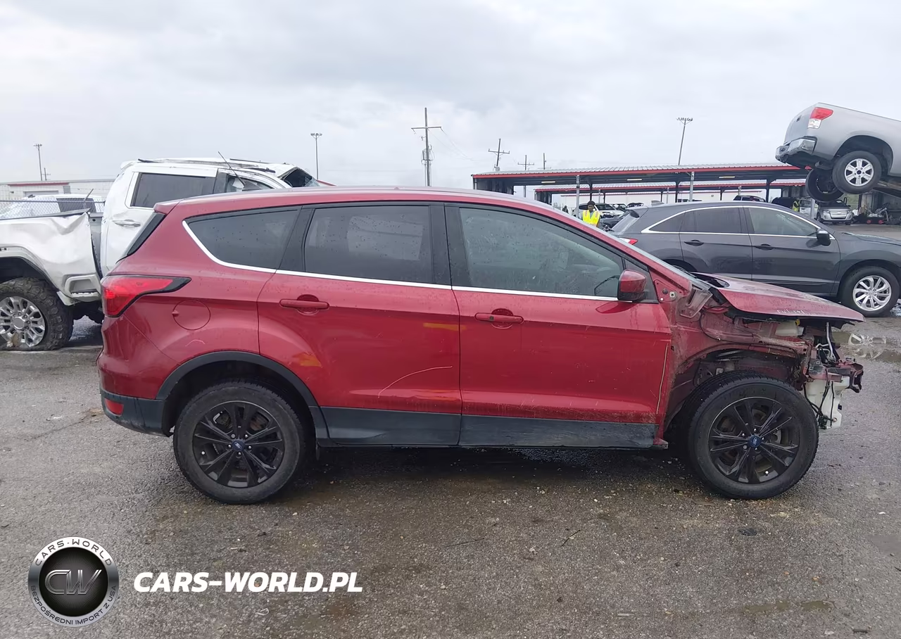 2019 Ford Escape Se VIN:1FMCU0GD4KUA99939 - 14