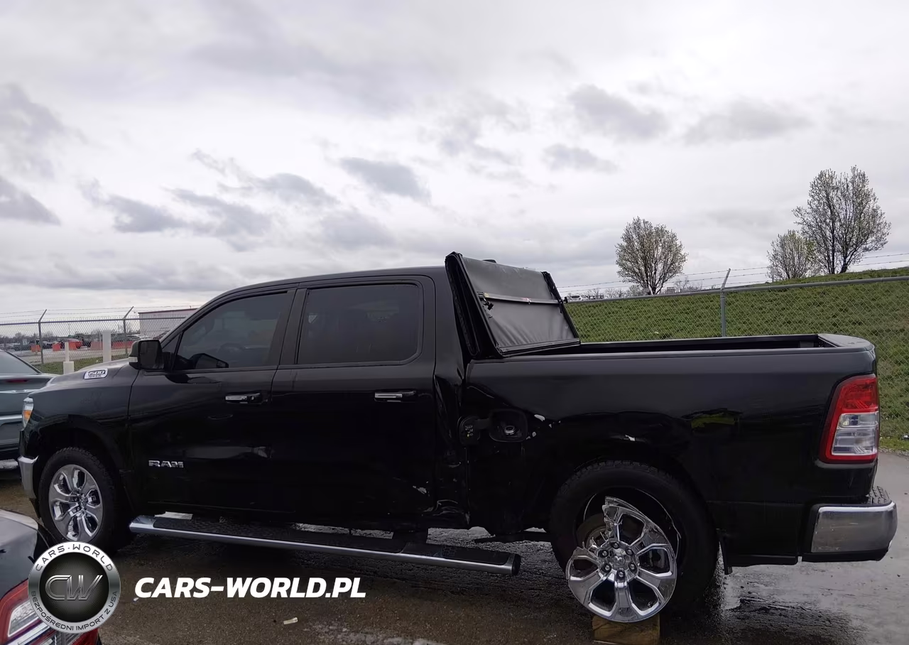 2020 Ram 1500 Big Horn 4X4 5'7 Box VIN:1C6SRFFT8LN375992 - 14