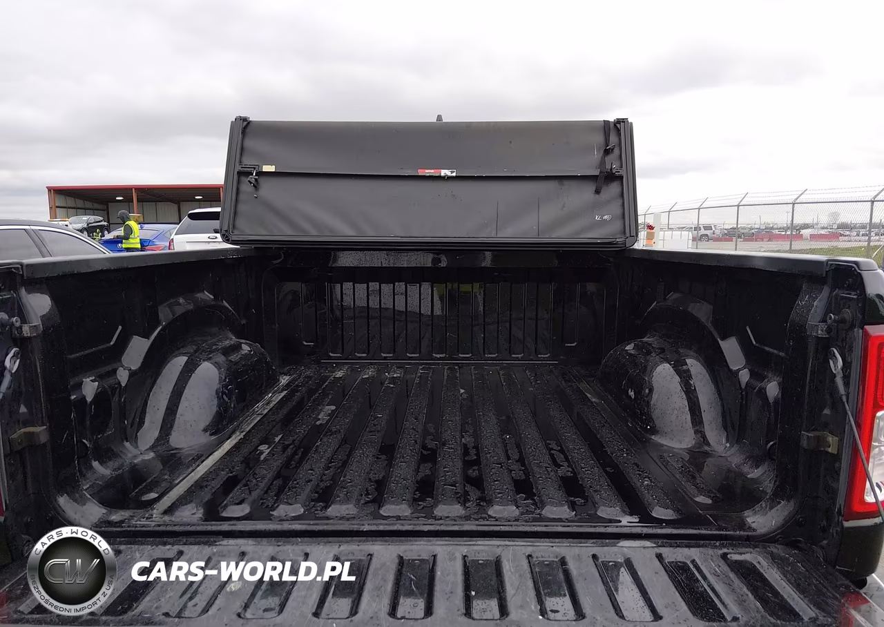 2020 Ram 1500 Big Horn 4X4 5'7 Box VIN:1C6SRFFT8LN375992 - 17