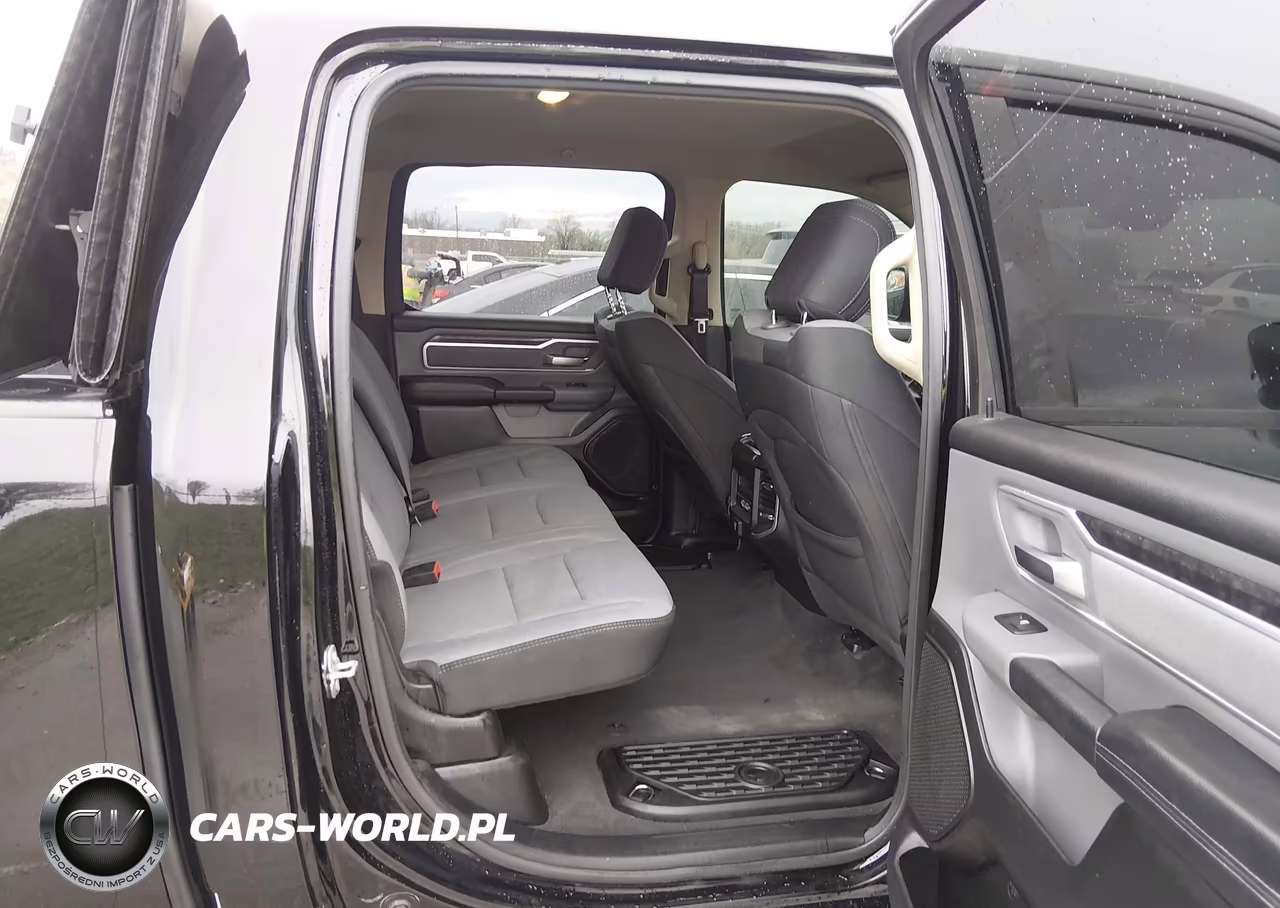 2020 Ram 1500 Big Horn 4X4 5'7 Box VIN:1C6SRFFT8LN375992 - 8