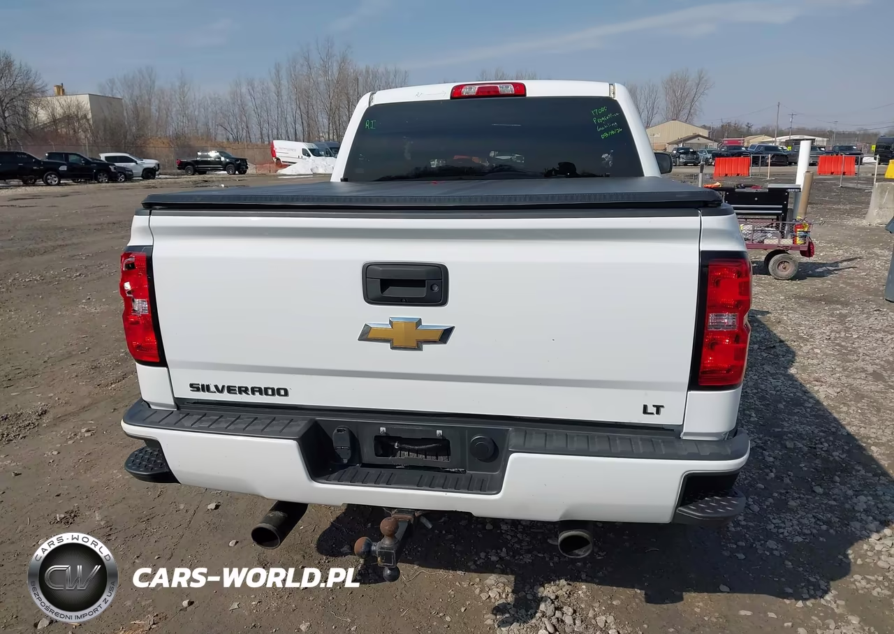 2018 Chevrolet Silverado 1500 2Lt VIN:3GCUKREC4JG116785 - 17