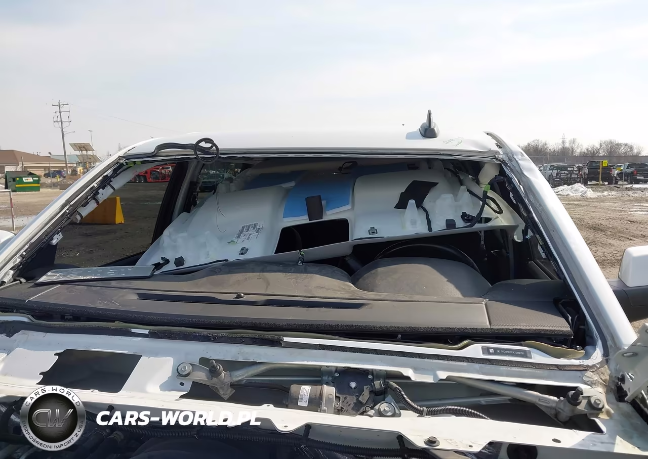 2018 Chevrolet Silverado 1500 2Lt VIN:3GCUKREC4JG116785 - 20