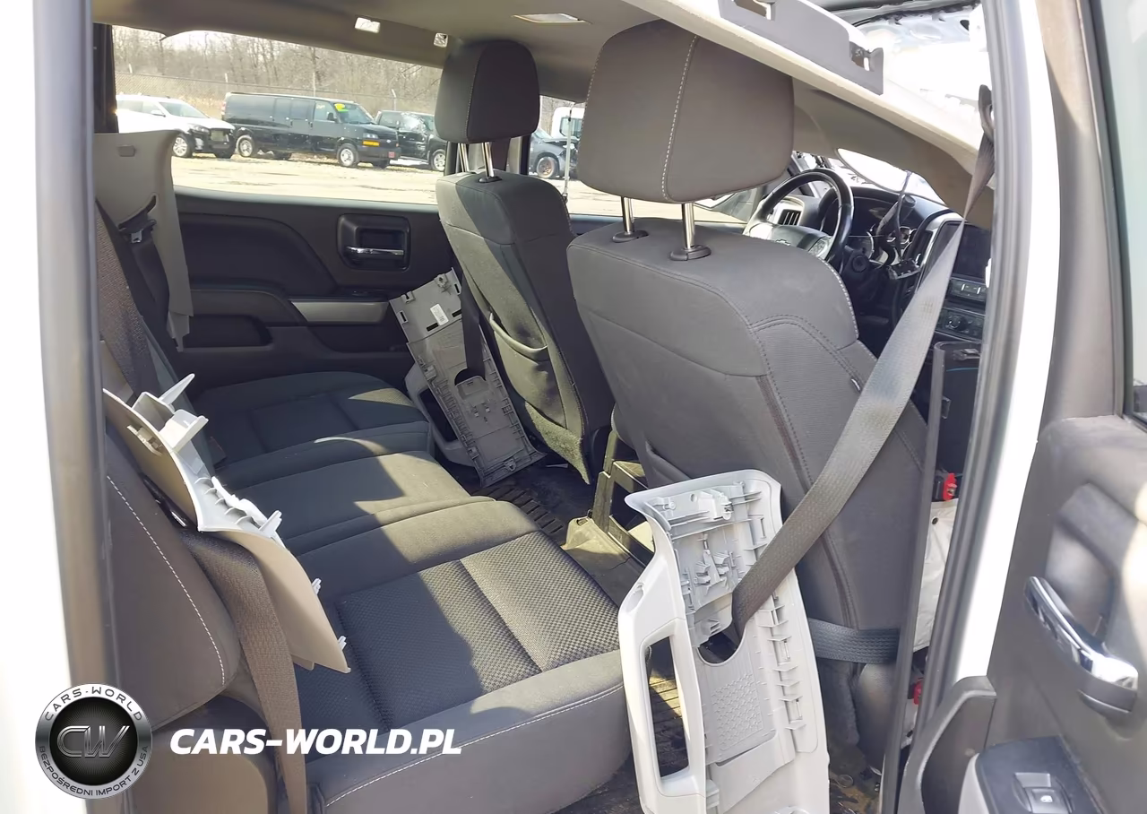 2018 Chevrolet Silverado 1500 2Lt VIN:3GCUKREC4JG116785 - 8