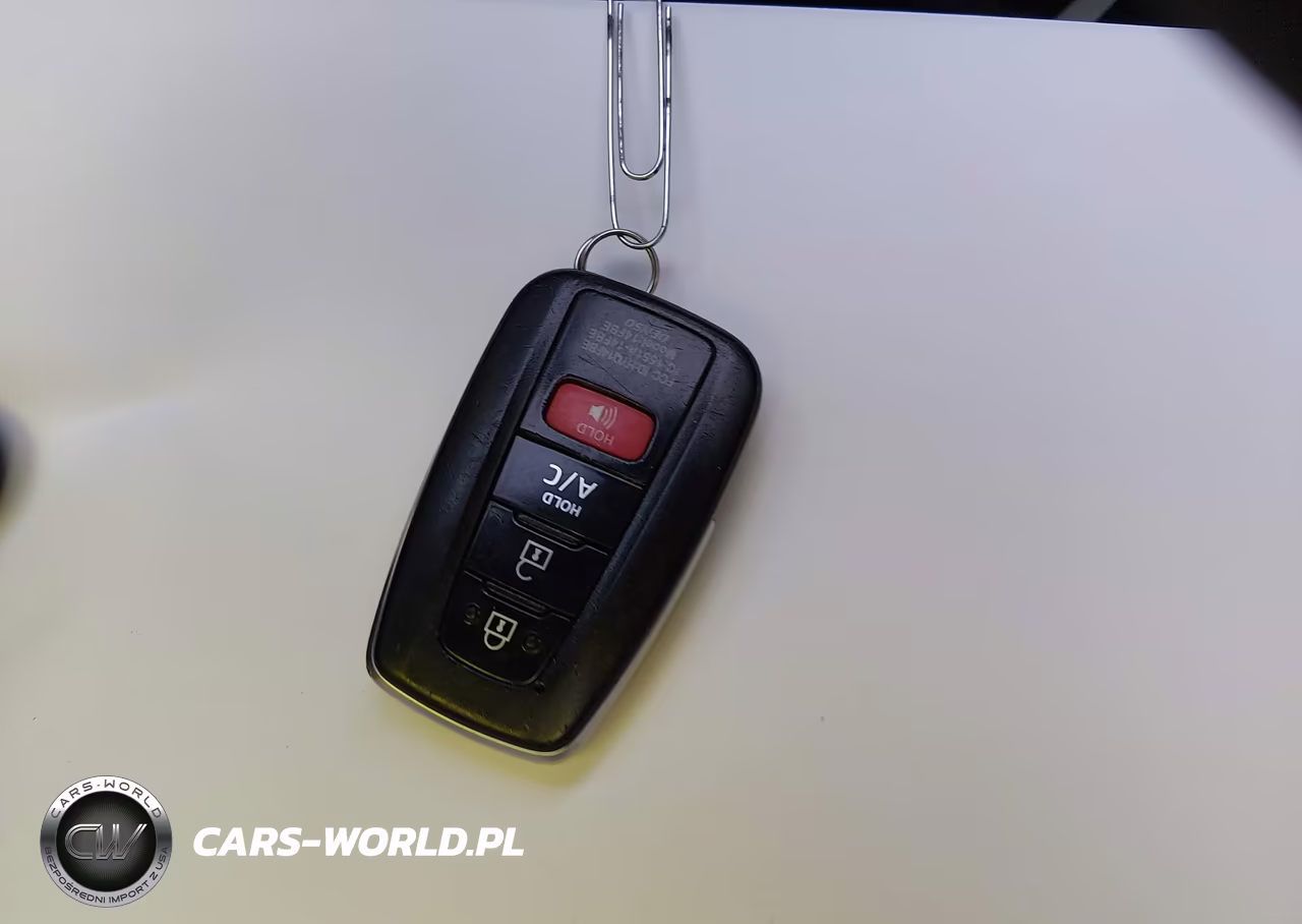 2020 Toyota Prius Prime Xle VIN:JTDKARFP2L3125325 - 11