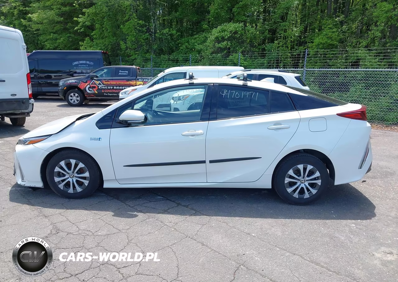 2020 Toyota Prius Prime Xle VIN:JTDKARFP2L3125325 - 14