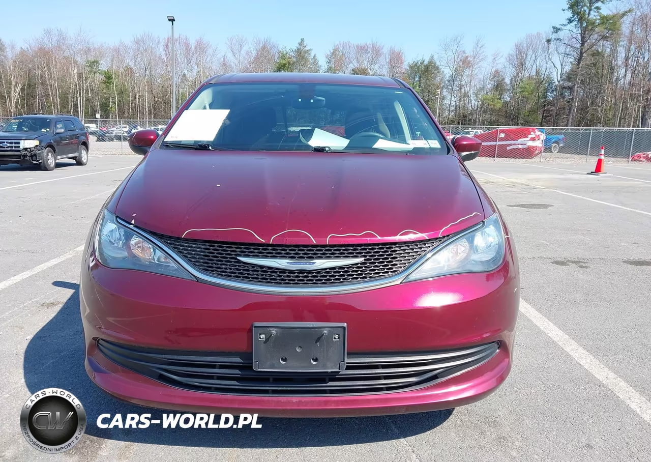2017 Chrysler Pacifica Touring VIN:2C4RC1DG3HR517807 - 12