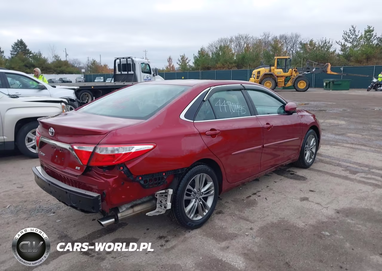2016 Toyota Camry Se VIN:4T1BF1FK0GU523099 - 4