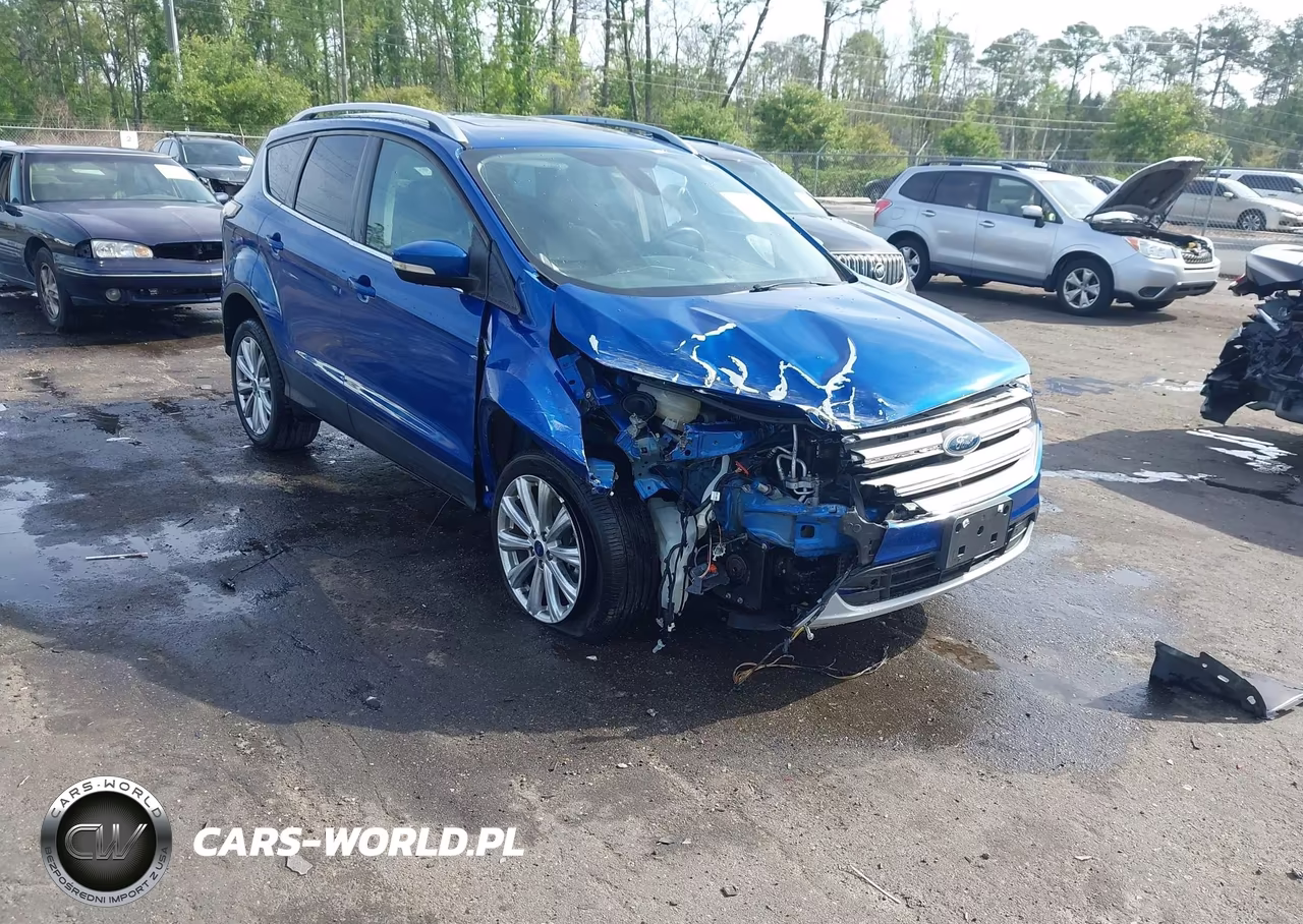 2018 Ford Escape Titanium – zdjęcie 1 z 15